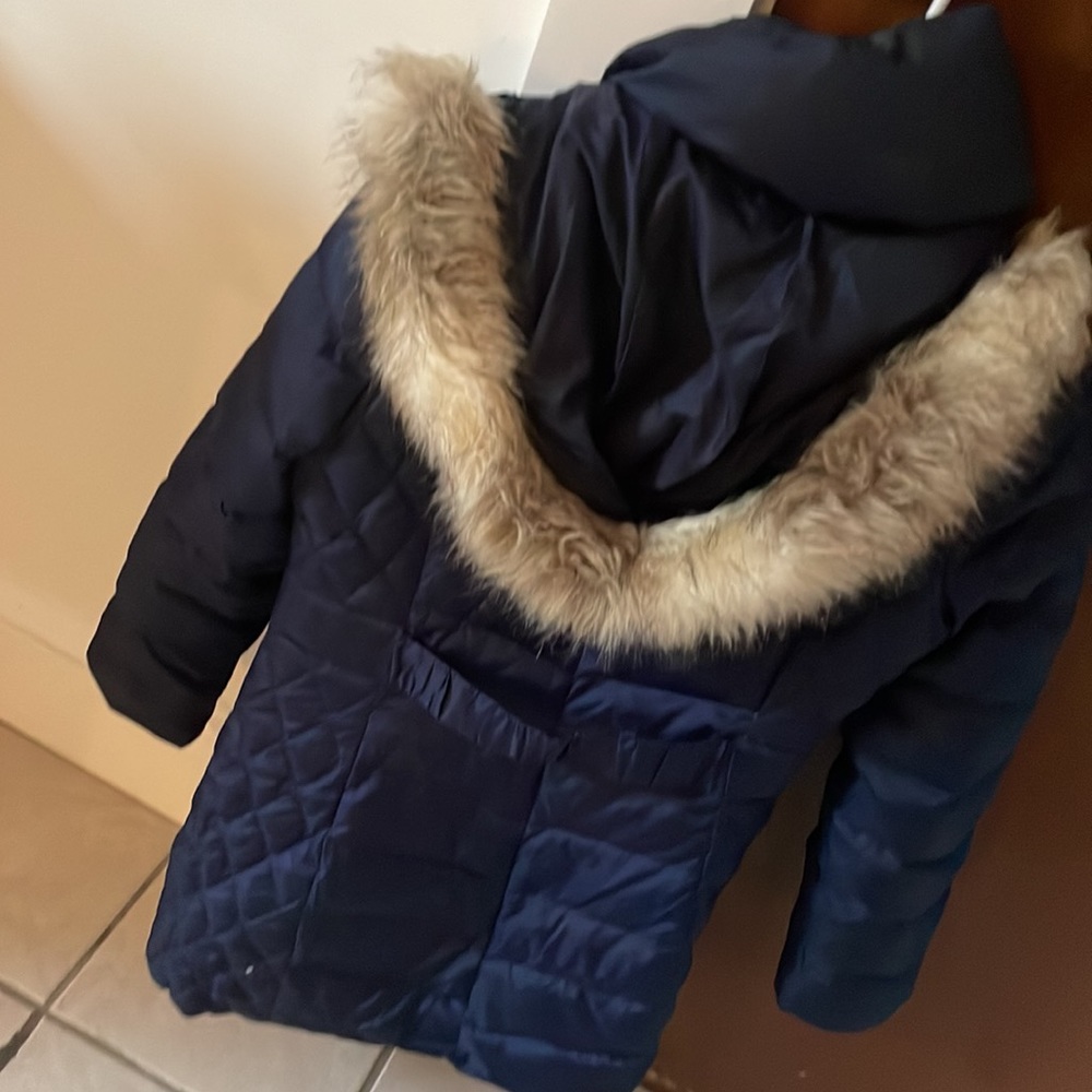 Winter Coat - image 5